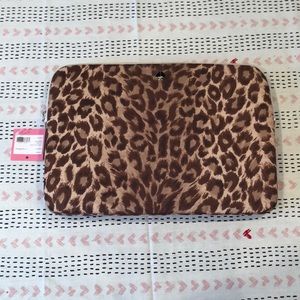 Kate Spade leopard print laptop case. NWT